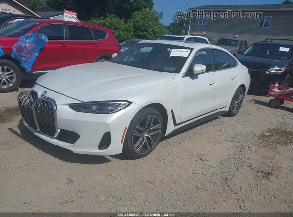 WBA63AV00NFM80008 2022 BMW 4 SERIES White Front left