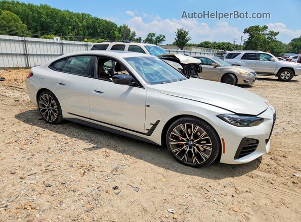 WBA63AV05RFR83586 2024 BMW 4 SERIES White Front right