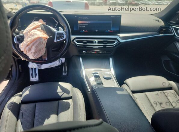 WBA63AV07RFR33580 2024 BMW 4 SERIES Black Dashboard view