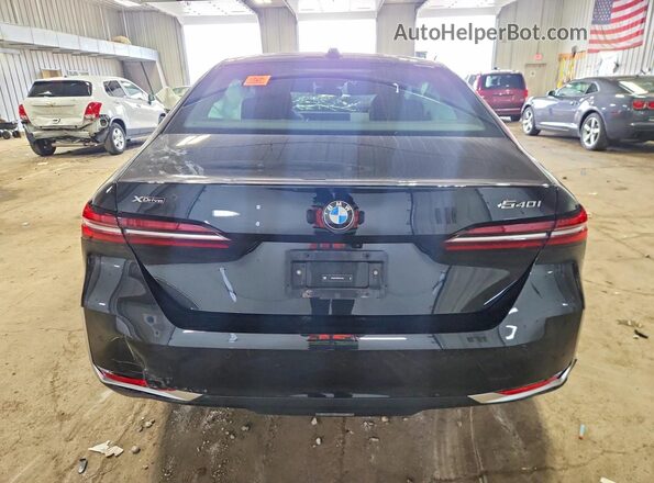 WBA63FJ05RCS51009 2024 BMW 5 SERIES Black უკანა ხედი