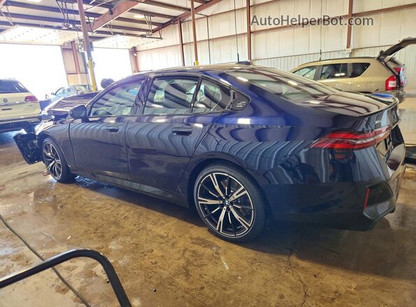 WBA63FJ09VCX85611 2027 BMW 5 SERIES Blue Tył lewy