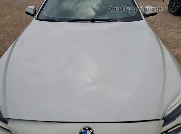 WBA6D0C56GD927459 2016 BMW 6 SERIES White Widok wnętrza z tyłu