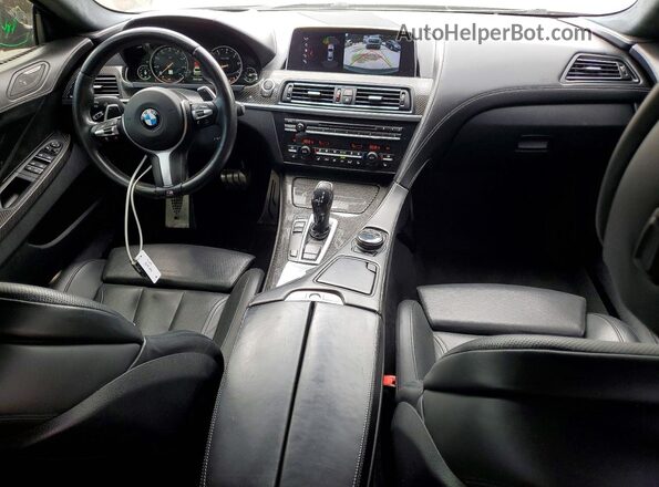 WBA6D4C56JD985960 2018 BMW 6 SERIES Black Вид панелі приладів