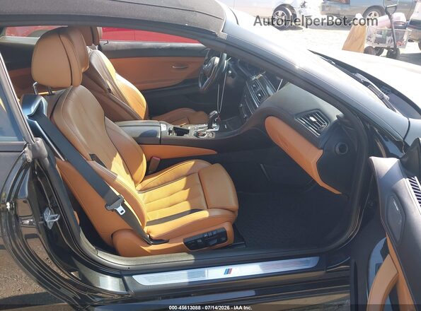 WBA6F3C5XHD994725 2017 BMW 6 SERIES Black Widok wnętrza z przodu