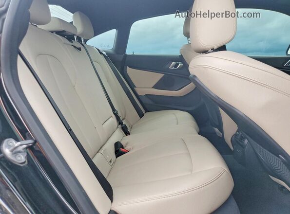 WBA73AK01M7H39724 2021 BMW 2 SERIES Black უკანა სავარძლების ხედი