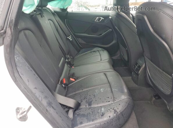 WBA73AK07R7P10278 2024 BMW 2 SERIES Белый Вид задних сидений