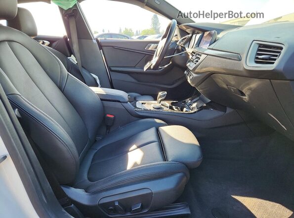 WBA73AK08M7H36027 2021 BMW 2 SERIES White Vista interior delantera