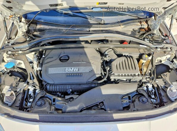WBA73AK0XM7H54044 2021 BMW 2 SERIES White Widok wnętrza z tyłu