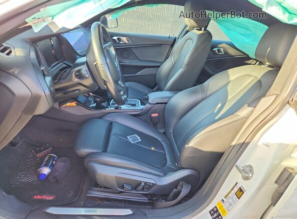WBA73AK0XM7H54044 2021 BMW 2 SERIES White Widok wnętrza z przodu