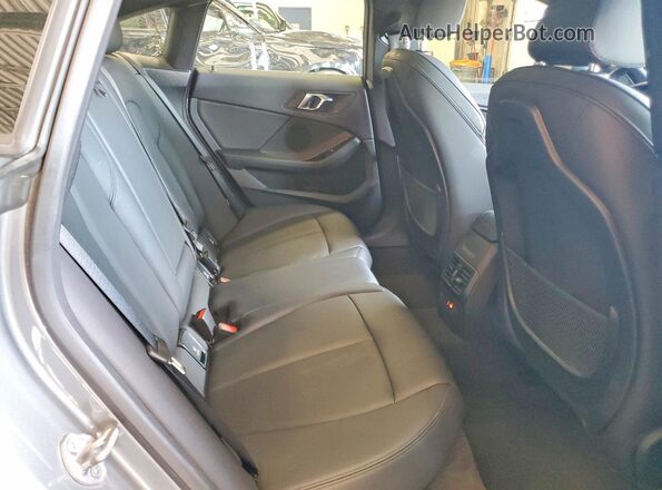WBA73AK0XR7N59792 2024 BMW 2 SERIES Gray Widok tylnych siedzeń