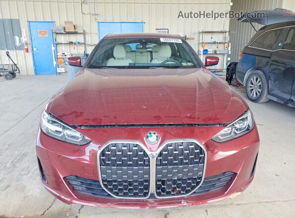 WBA73AV09RFS17378 2024 BMW 4 SERIES Burgundy Widok z przodu