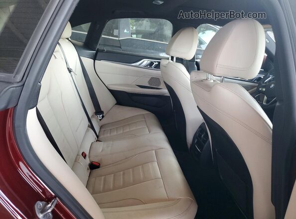 WBA73AV09RFS17378 2024 BMW 4 SERIES Burgundy Widok tylnych siedzeń