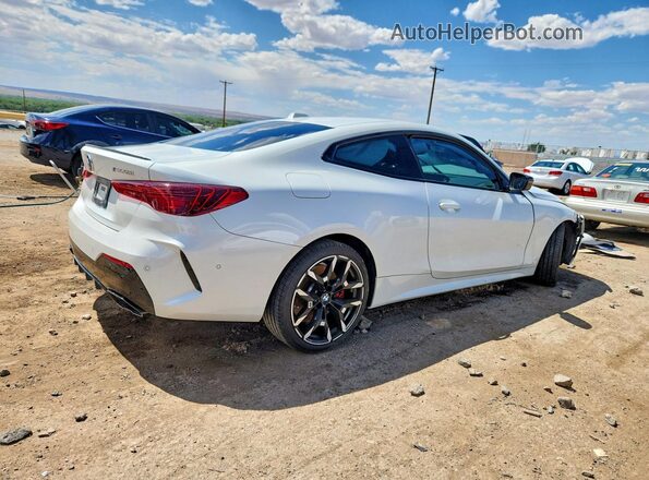 WBA73DA07SCU56846 2025 BMW M4 White Rear right