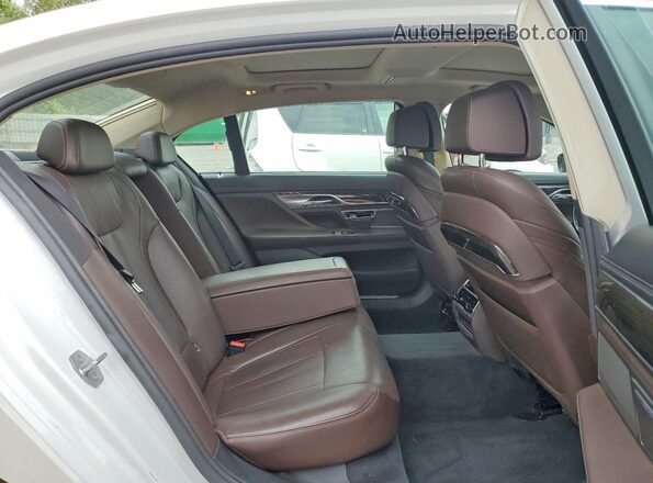 WBA7E2C53GG504155 2016 BMW 7 SERIES Белый Вид задних сидений