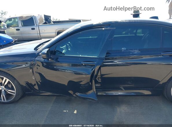 WBA7E2C5XJG741846 2018 BMW 7 SERIES Black Դիմացի տեսք