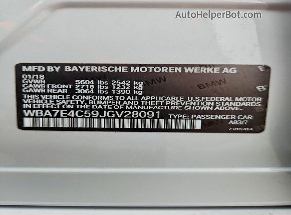 WBA7E4C59JGV28091 2018 BMW 7 SERIES Silver Vista del compartimento del motor