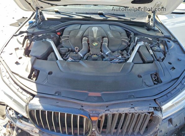 WBA7F0C50JGM23932 2018 BMW 7 SERIES White Вид задньої частини салону