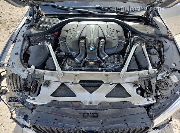 WBA7F0C50KGM25469 2019 BMW 7 SERIES Серебряный Вид задней части салона