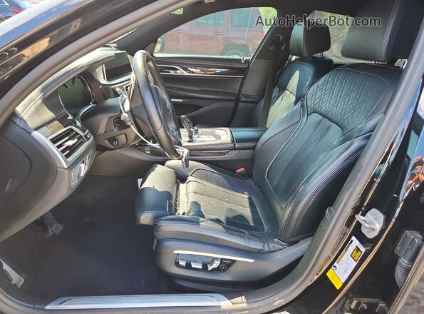 WBA7F0C51GGM20854 2016 BMW 7 SERIES Черный Вид салона спереди