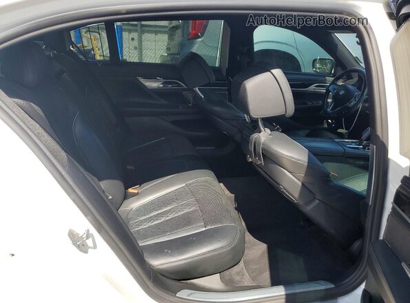 WBA7F0C52KGM25764 2019 BMW 7 SERIES White უკანა სავარძლების ხედი