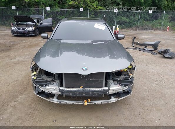 WBA7F2C50HG421605 2017 BMW ALPINA Gray Vista interior trasera