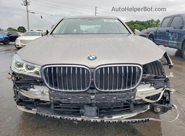 WBA7F2C52HG421878 2017 BMW 7 SERIES Серебряный Вид спереди