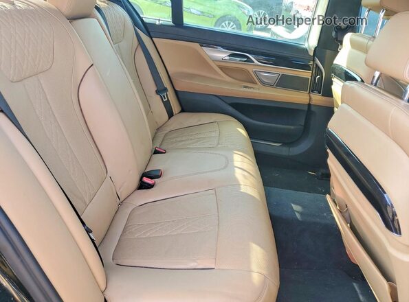 WBA7F2C55GG420836 2016 BMW 7 SERIES Black Հետևի նստատեղերի տեսք