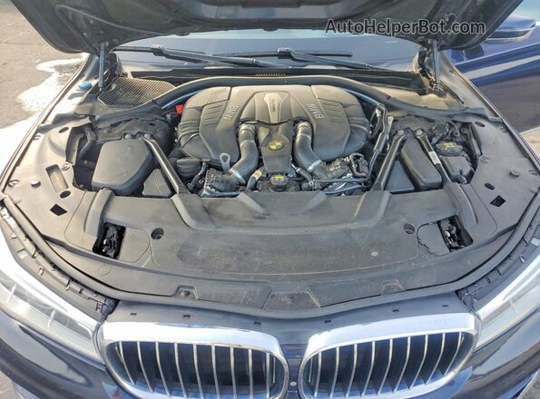 WBA7F2C55HG422684 2017 BMW 7 SERIES Blue Вид задньої частини салону