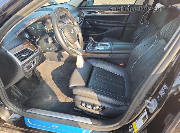 WBA7F2C56KB238990 2019 BMW 7 SERIES Black Widok wnętrza z przodu