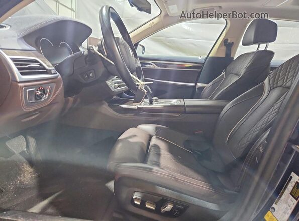 WBA7F2C56KB240528 2019 BMW 7 SERIES Синий Вид салона спереди