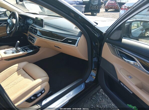 WBA7F2C58GG421060 2016 BMW 7 SERIES Black Вид салону спереду