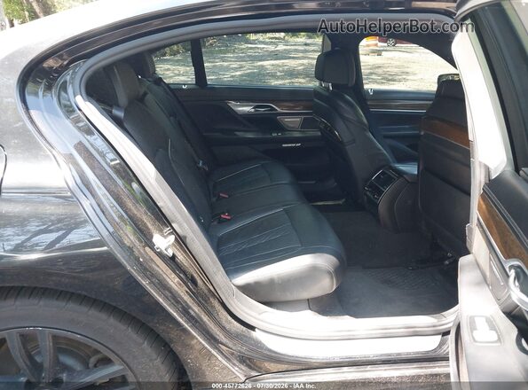WBA7F2C58JG423866 2018 BMW ALPINA Black Вид наклейки з VIN-кодом