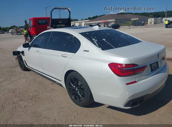 WBA7J2C56JB246262 2018 BMW 7 SERIES White Rear left