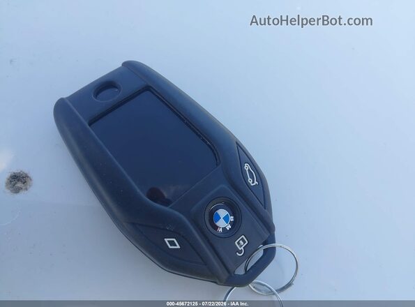 WBA7J2C56JB246262 2018 BMW 7 SERIES White Dashboard view