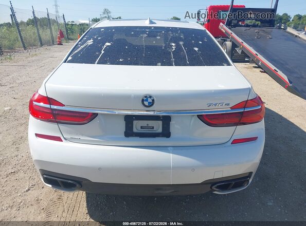 WBA7J2C56JB246262 2018 BMW 7 SERIES White 