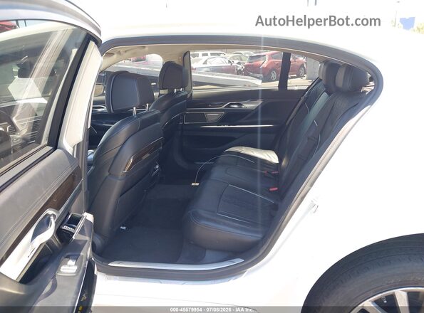 WBA7T2C05NCH58449 2022 BMW 7 SERIES White VIN კოდის სტიკერის ხედი