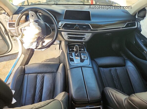 WBA7U2C02MCF93326 2021 BMW 7 SERIES White Առջևի վահանակի տեսք