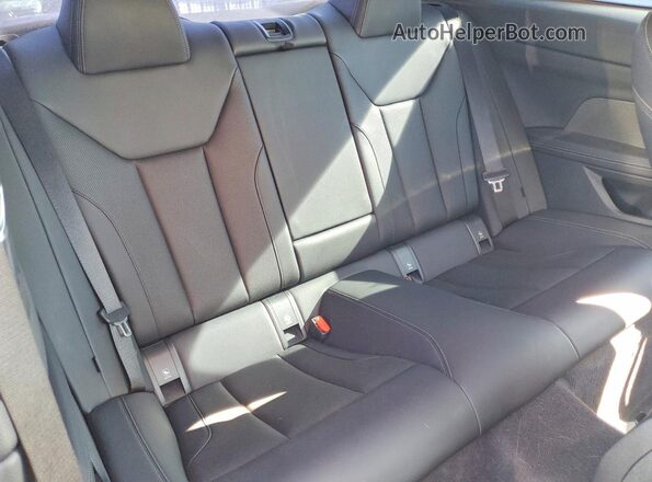 WBA83AP03PCM07354 2023 BMW M4 Серый Вид задних сидений