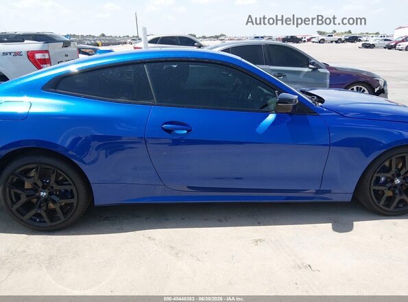 WBA83DA03TCV33654 2026 BMW M4 Blue Панорамний вид салону 360°