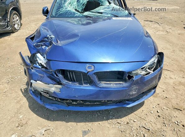 WBA8A3C53JA488331 2018 BMW 3 SERIES Blue Rear interior view