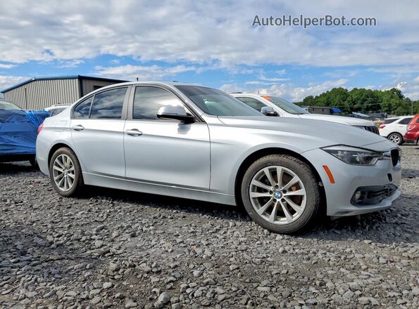 WBA8A3C53JA489382 2018 BMW 3 SERIES Серебряный Передняя правая четверть