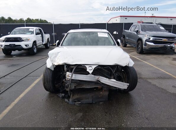 WBA8A3C55GK688713 2016 BMW 3 SERIES White Вид задньої частини салону