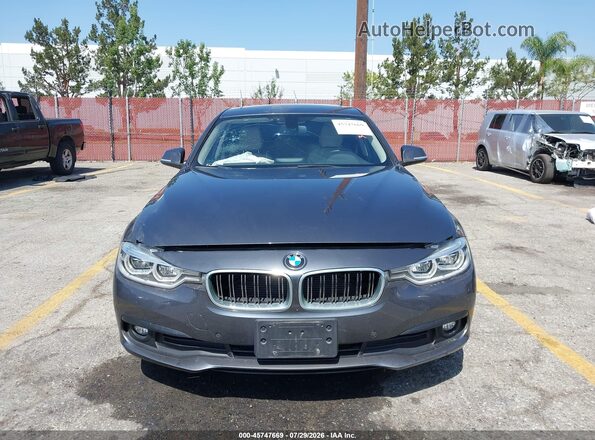 WBA8A9C51JAH12833 2018 BMW 3 SERIES Gray უკანა სალონის ხედი
