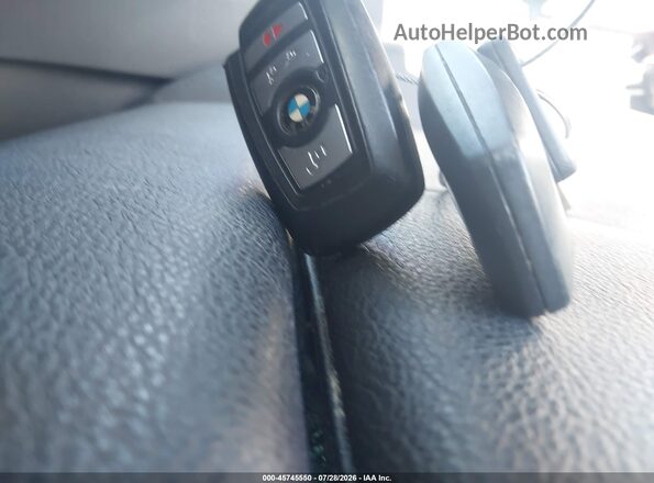 WBA8A9C58GK617668 2016 BMW 3 SERIES Red Widok deski rozdzielczej