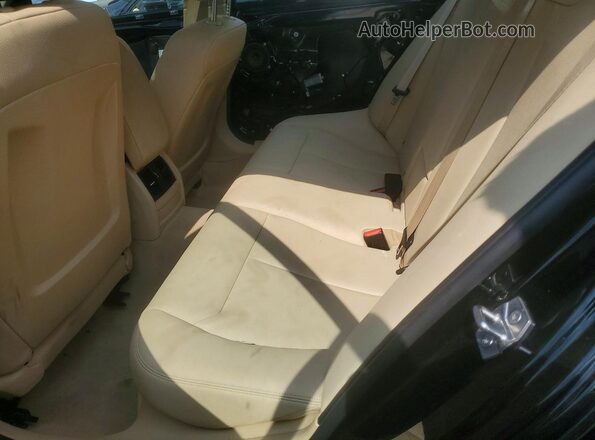 WBA8A9C5XGK616585 2016 BMW 3 SERIES Black Հետևի նստատեղերի տեսք