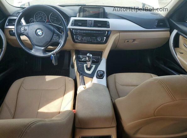 WBA8A9C5XJAD27917 2018 BMW 3 SERIES White Dashboard view