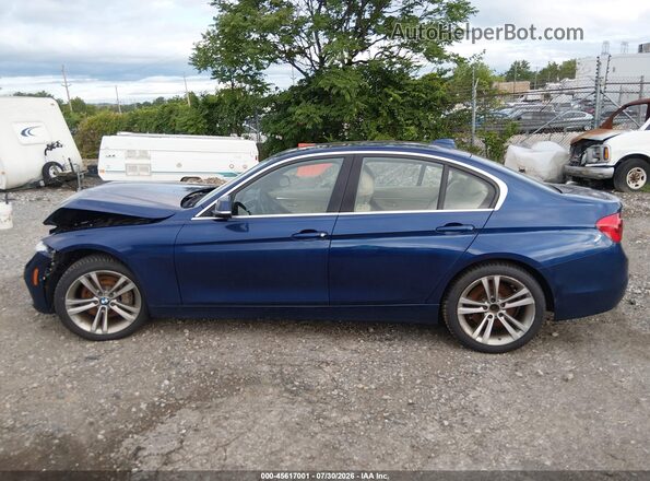 WBA8B3C55GK384178 2016 BMW 3 SERIES Blue Rear interior view