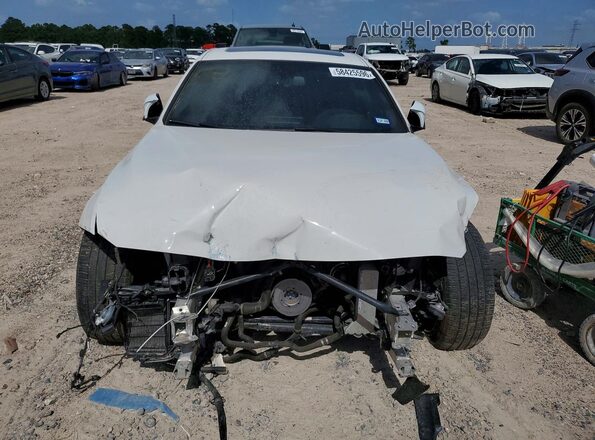 WBA8B3G56JNV00908 2018 BMW 3 SERIES White Front view