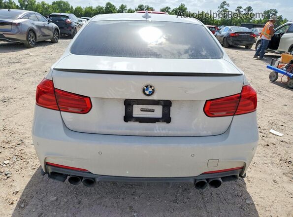 WBA8B3G56JNV00908 2018 BMW 3 SERIES White Rear view