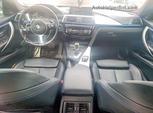WBA8B7C33HK858507 2017 BMW 3 SERIES Black Вид панелі приладів